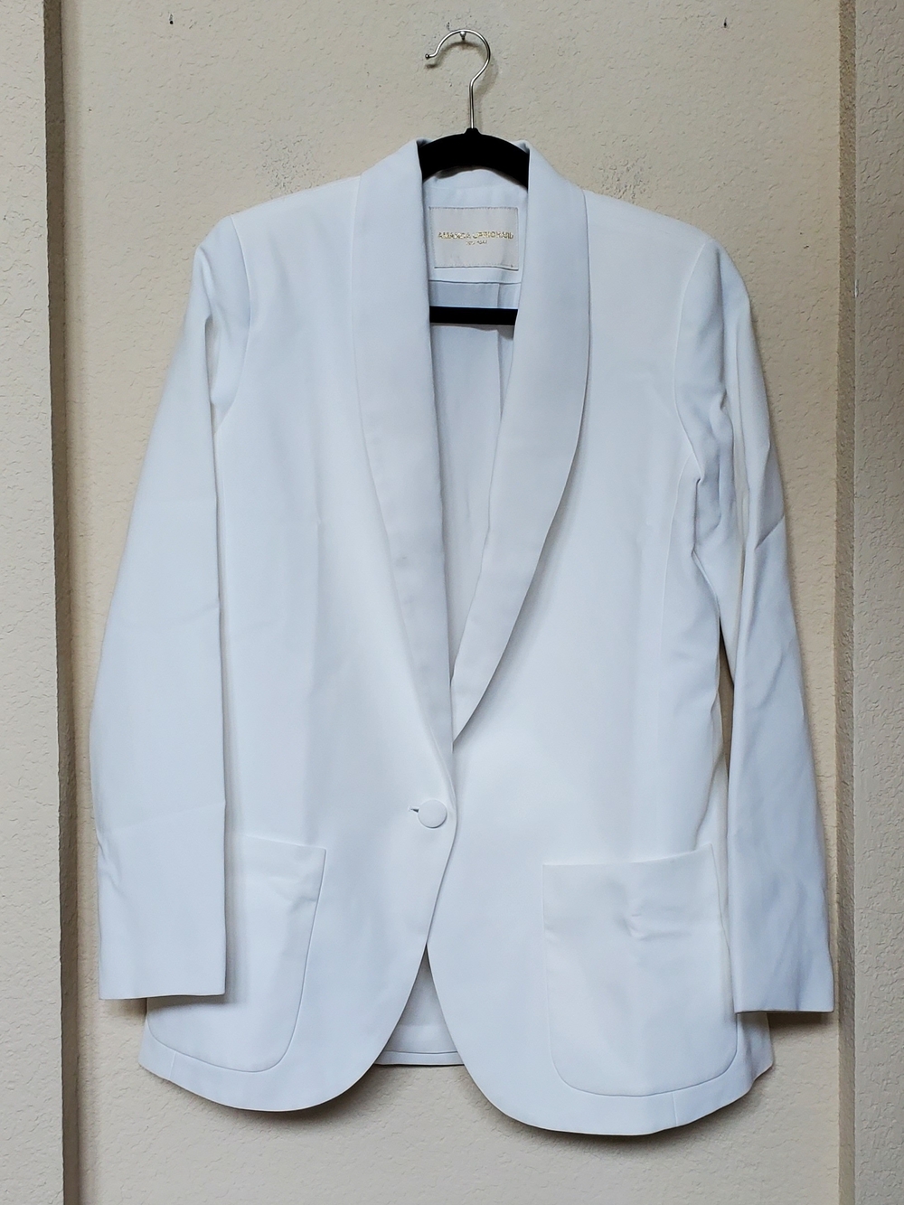 Amanda Uprichard White Shawl Collar Blazer.  Size Large